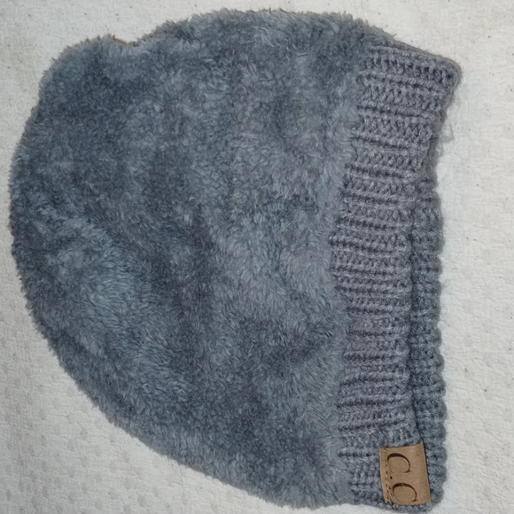 CC fleece lined knit winter hat - Picture 3 of 5